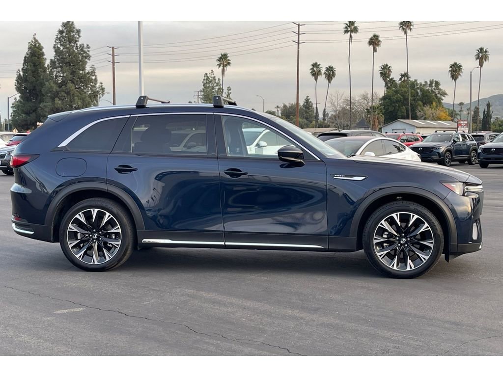 Certified 2024 MAZDA CX-90 Plug-In Hybrid w/ Premium Pkg image 8
