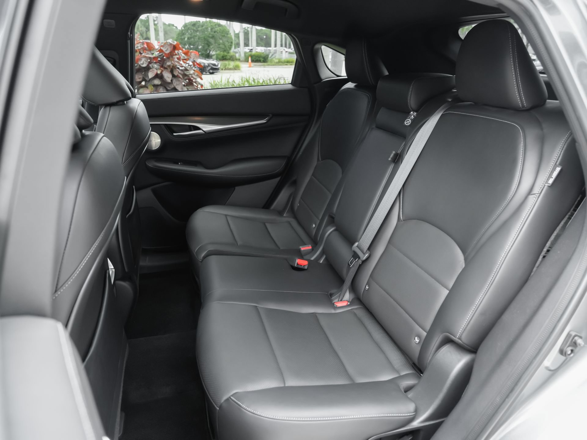 Certified 2024 INFINITI QX55 Essential AWD/4WD image 21
