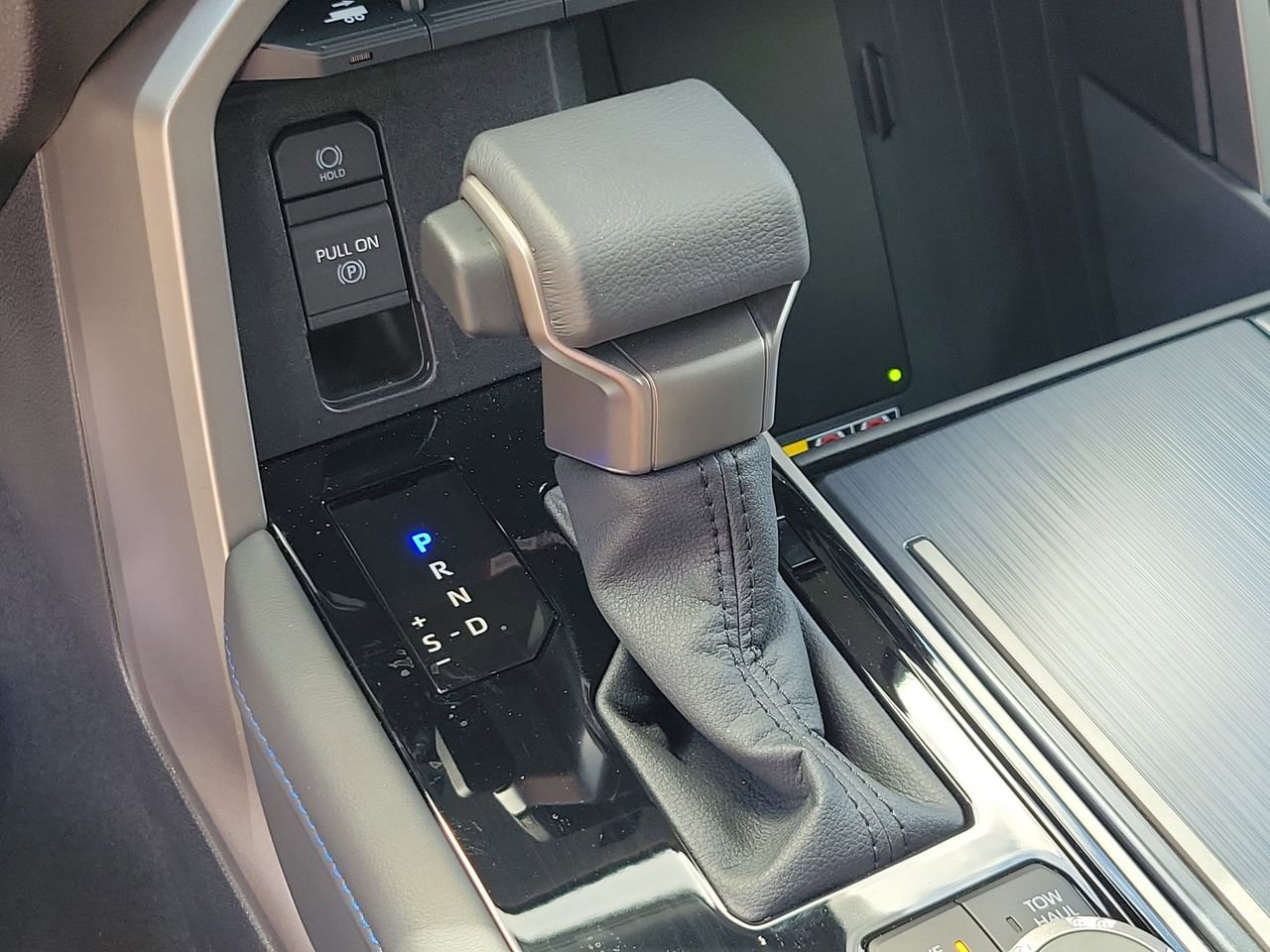 Used 2026 Toyota Sequoia Platinum image 28