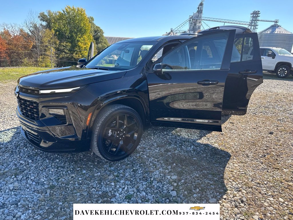 Used 2024 Chevrolet Traverse RS AWD/4WD image 31