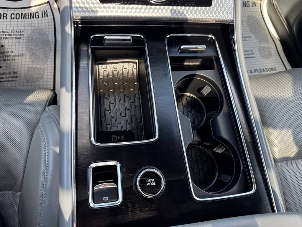 Used 2020 Lincoln Aviator Grand Touring w/ Equipment Group 301A AWD/4WD image 56