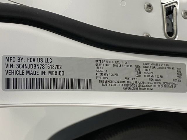 New 2025 Jeep Compass Latitude w/ Sun & Sound Group image 41