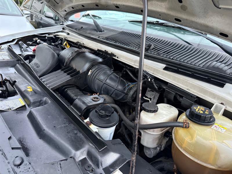 Used 2011 Ford E-250 and Econoline 250 image 34