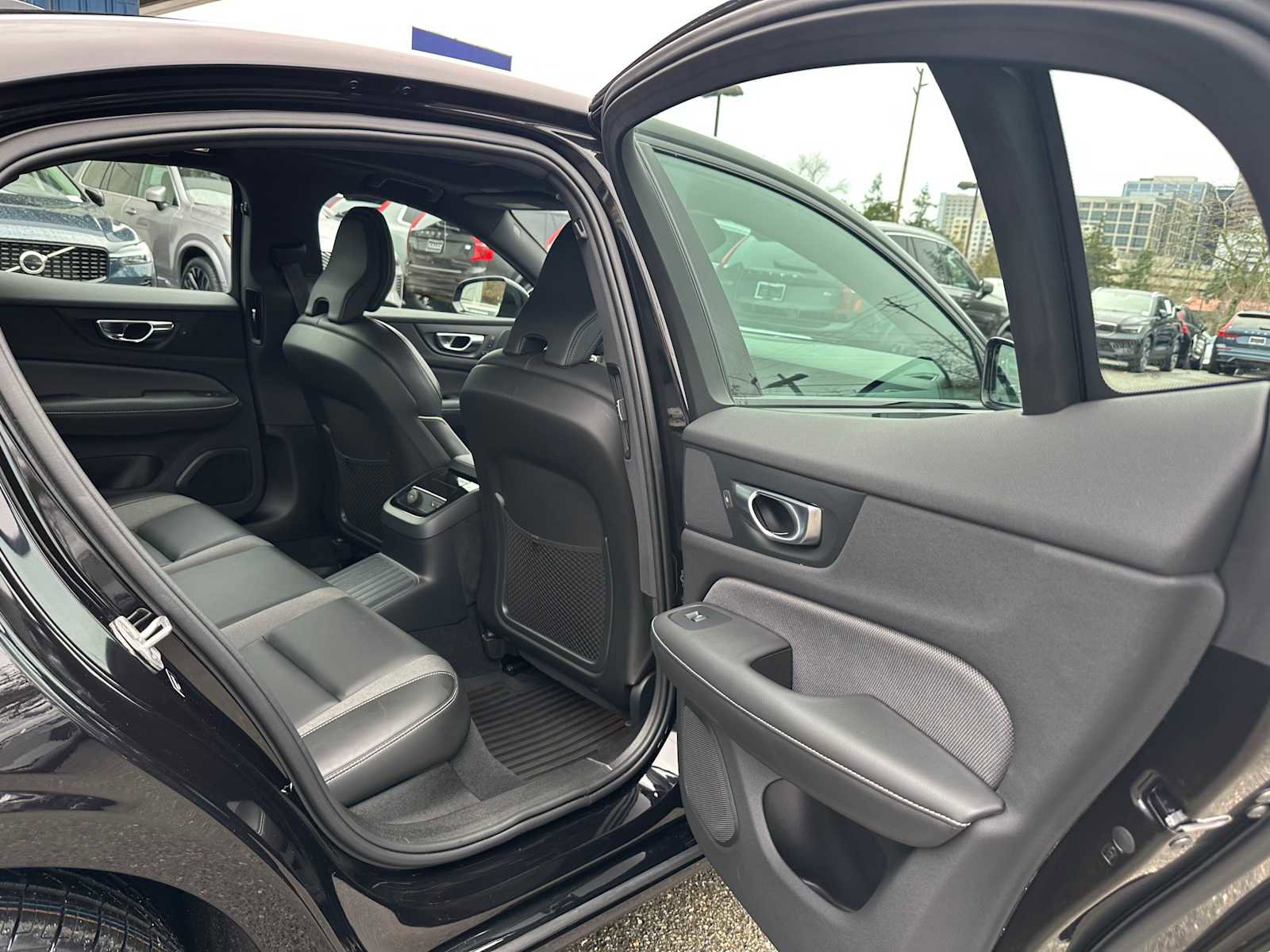 Certified 2024 Volvo S60 T8 Ultimate image 12