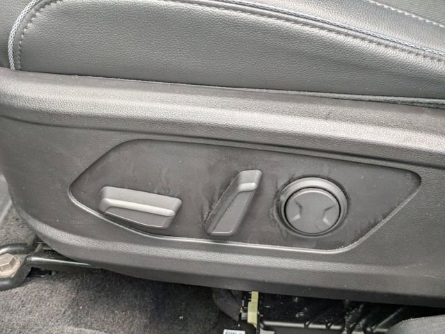 Used 2022 Hyundai Santa Cruz Limited image 21