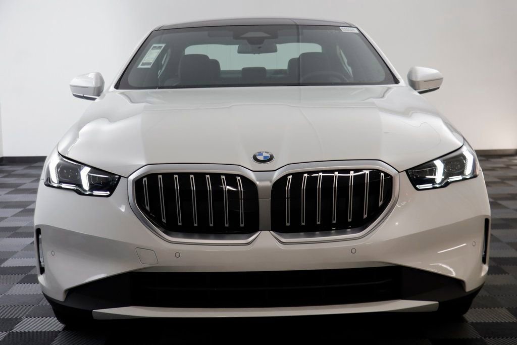 New 2026 BMW 530i xDrive image 21