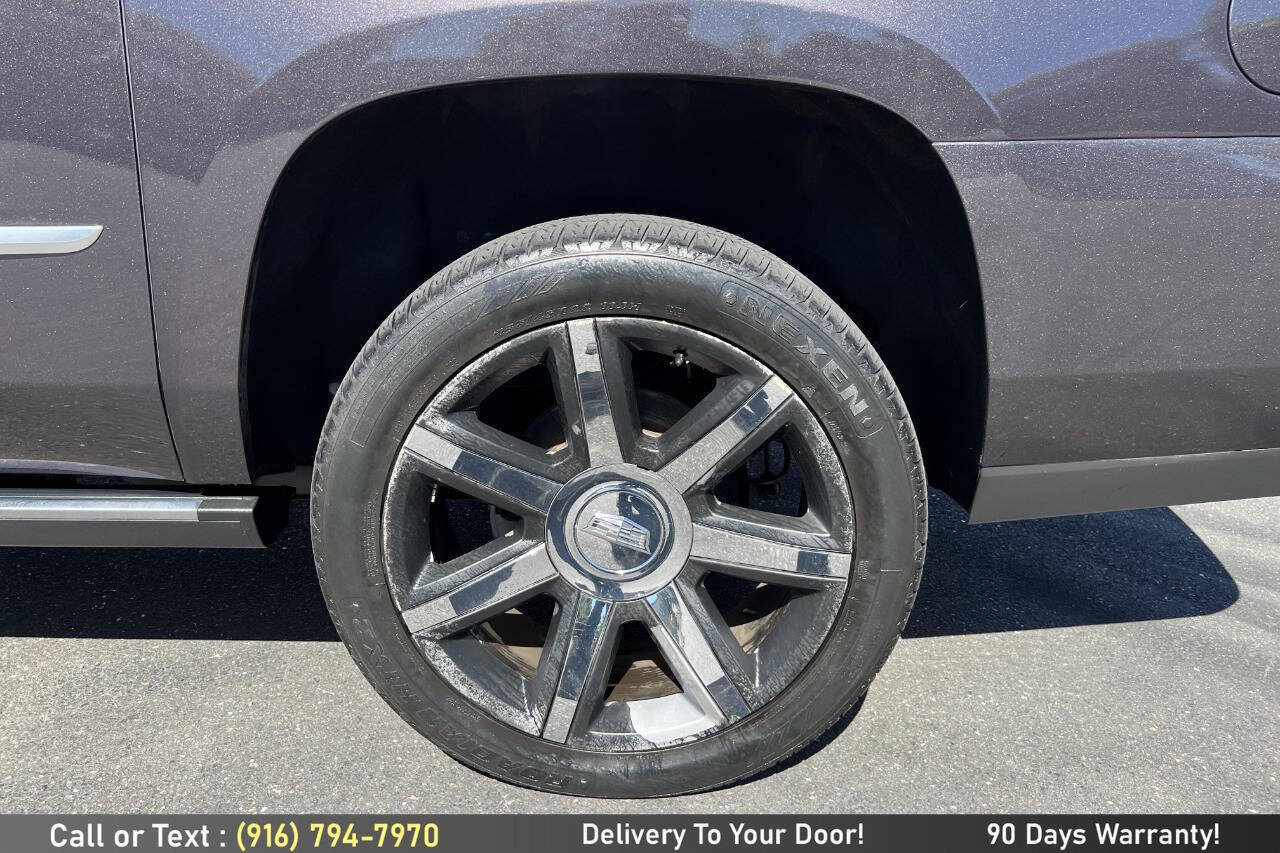 Used 2015 Cadillac Escalade ESV Premium AWD/4WD image 10