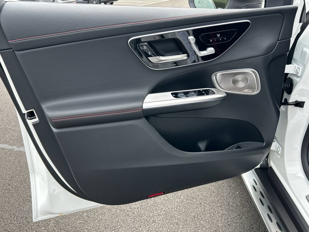 New 2026 Mercedes-Benz GLC 43 AMG 4MATIC image 10
