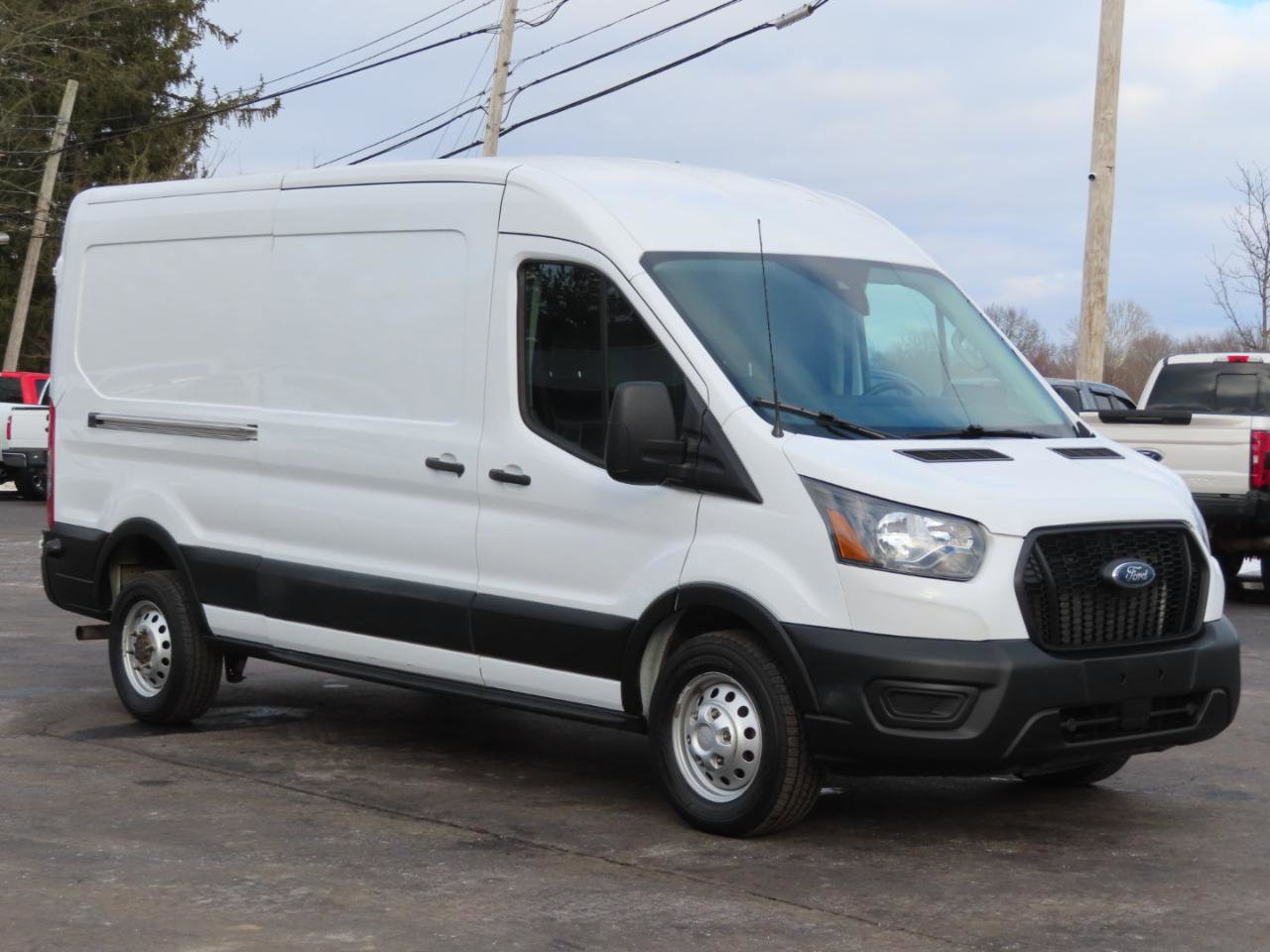 Used 2024 Ford Transit 250 148 Medium Roof Extended AWD image 45