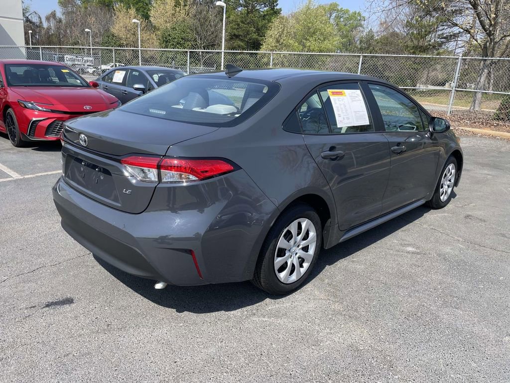 Used 2024 Toyota Corolla LE image 9