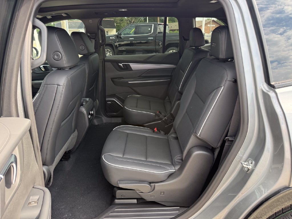 New 2027 Buick Enclave Sport Touring w/ Power Package AWD/4WD image 23