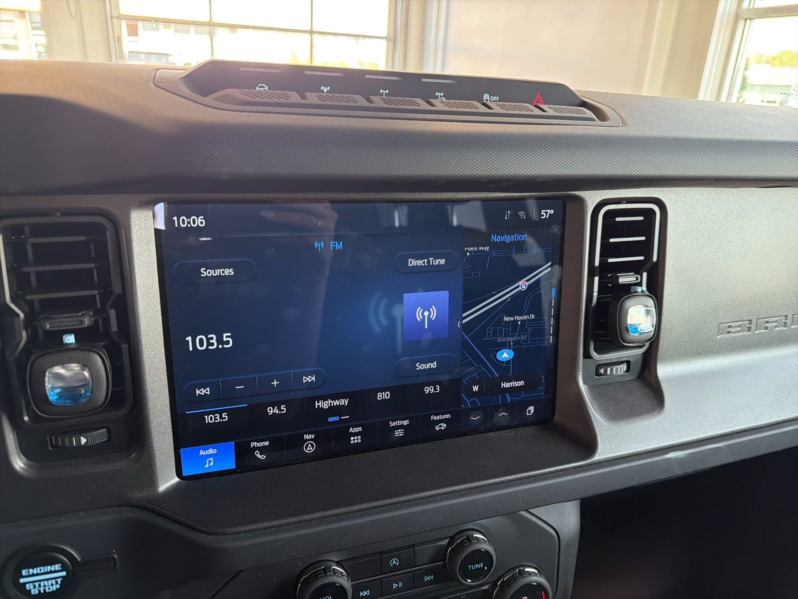 Used 2025 Ford Bronco Badlands image 27