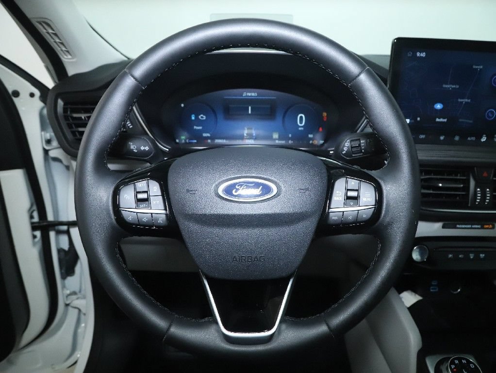 Used 2023 Ford Escape Platinum w/ Premium Technology Package AWD/4WD image 23