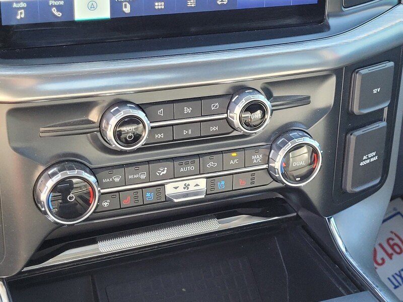 Used 2022 Ford F150 Lariat w/ Equipment Group 502A High AWD/4WD image 21