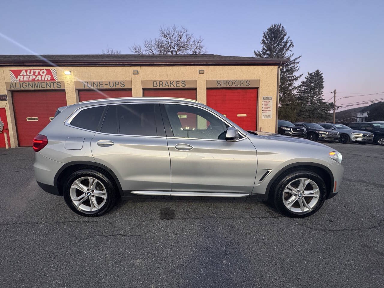 Used 2019 BMW X3 xDrive30i w/ Driving Assistance Package AWD/4WD image 8
