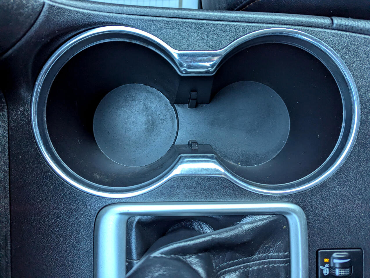 Used 2018 Toyota Highlander XLE image 27