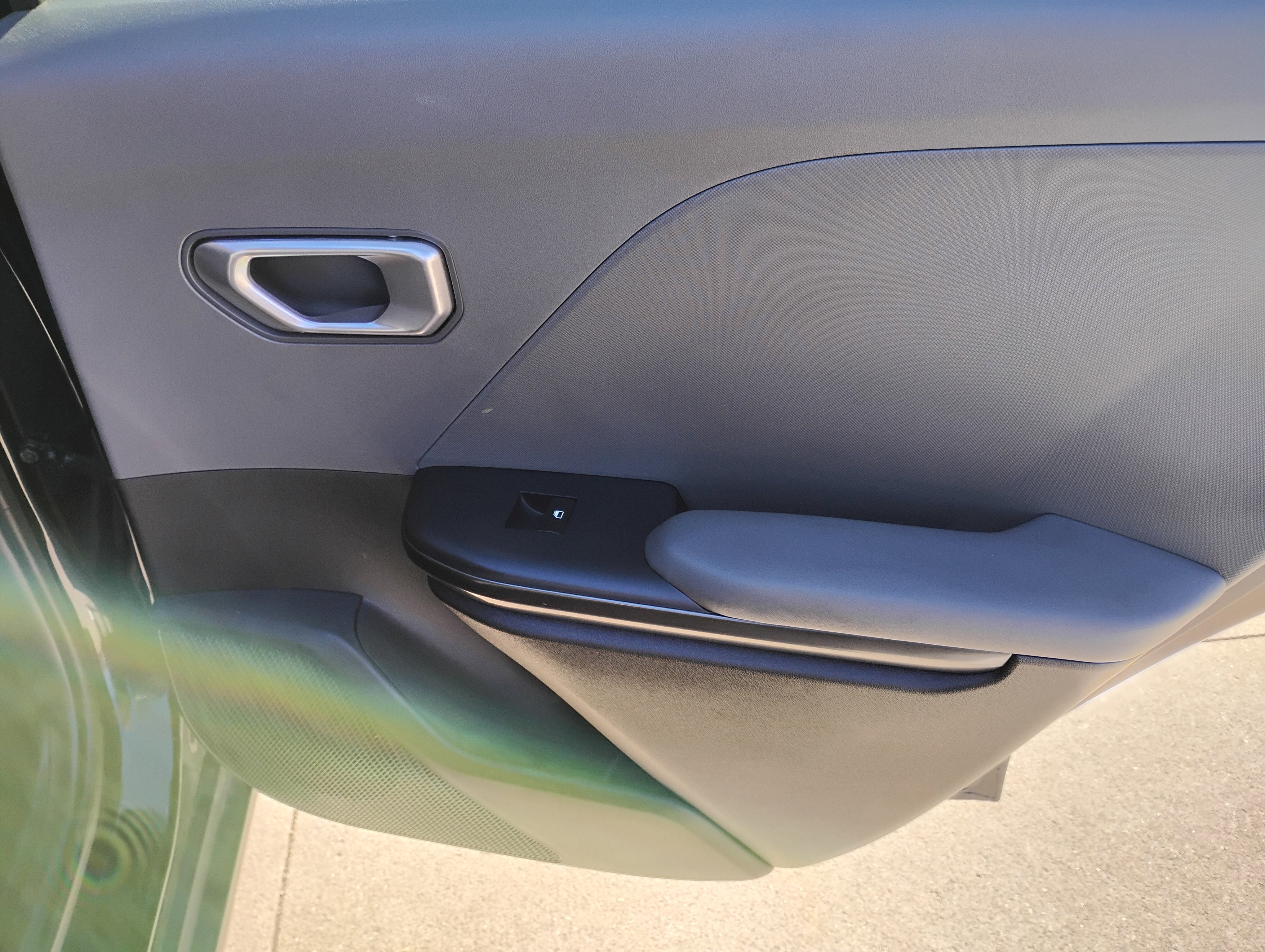 Used 2025 Kia K4 LXS image 19