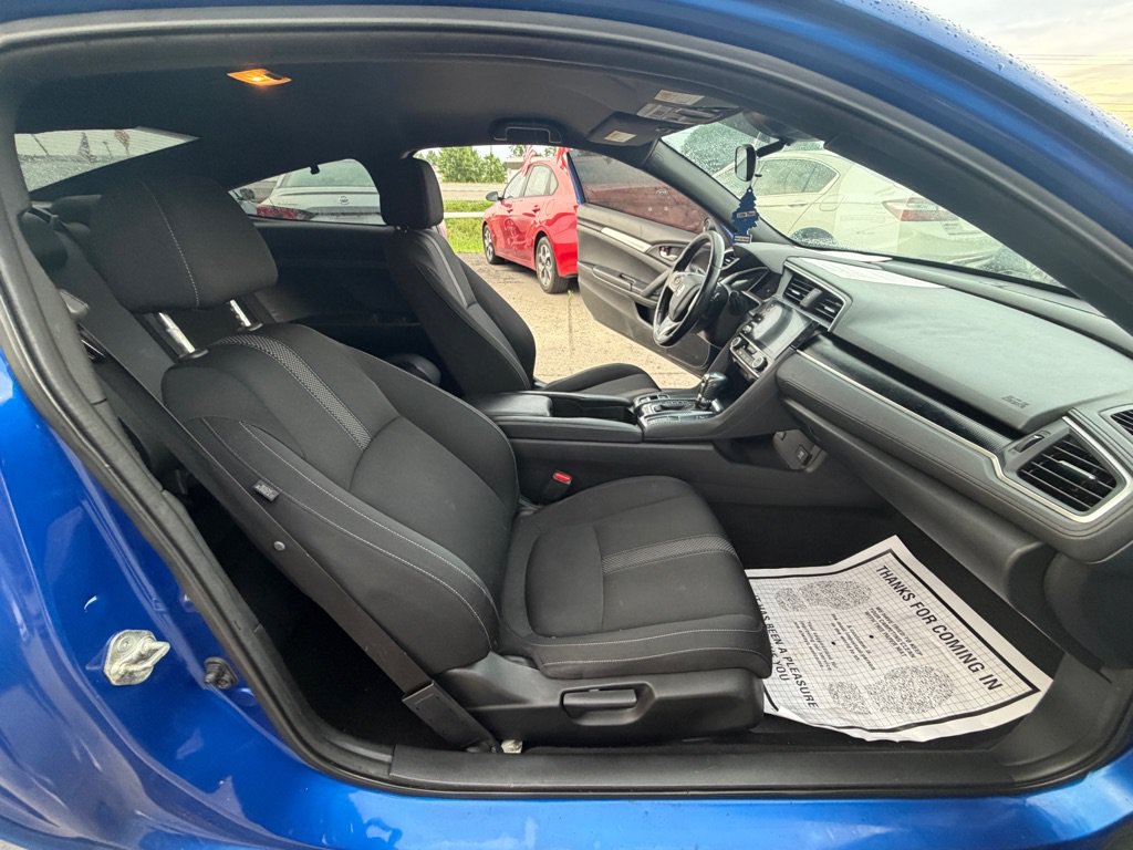Used 2019 Honda Civic Sport image 9