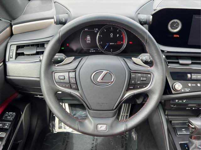 Certified 2022 Lexus ES 350 F Sport w/ Accessory Package image 24