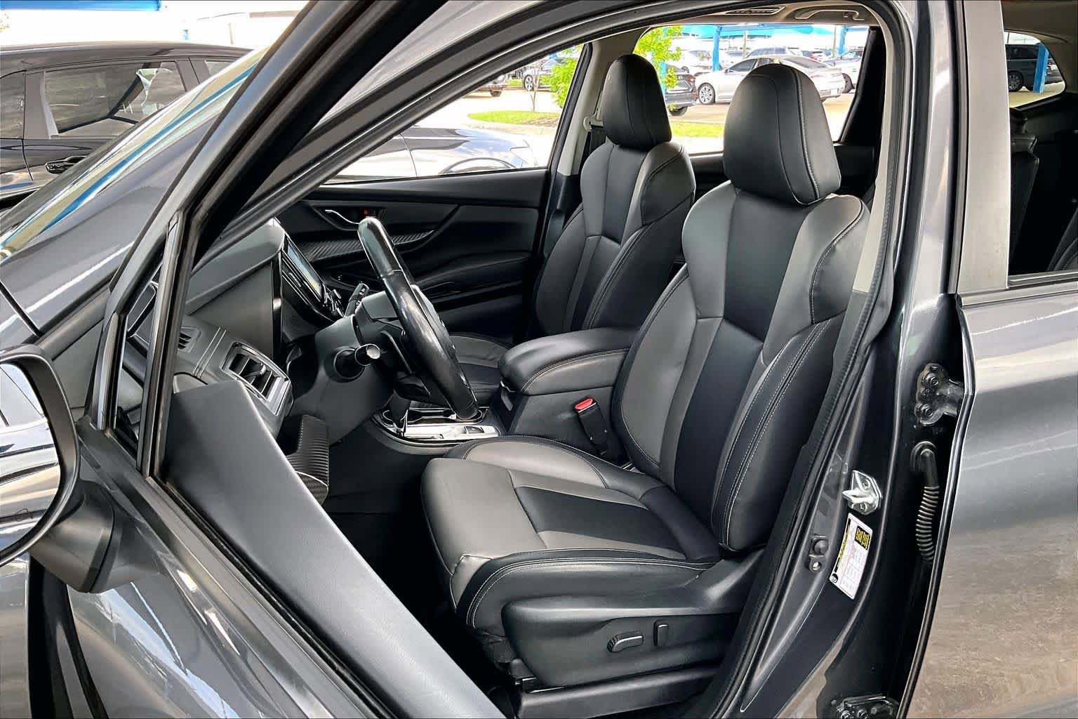 Used 2022 Subaru Ascent Onyx Edition image 8