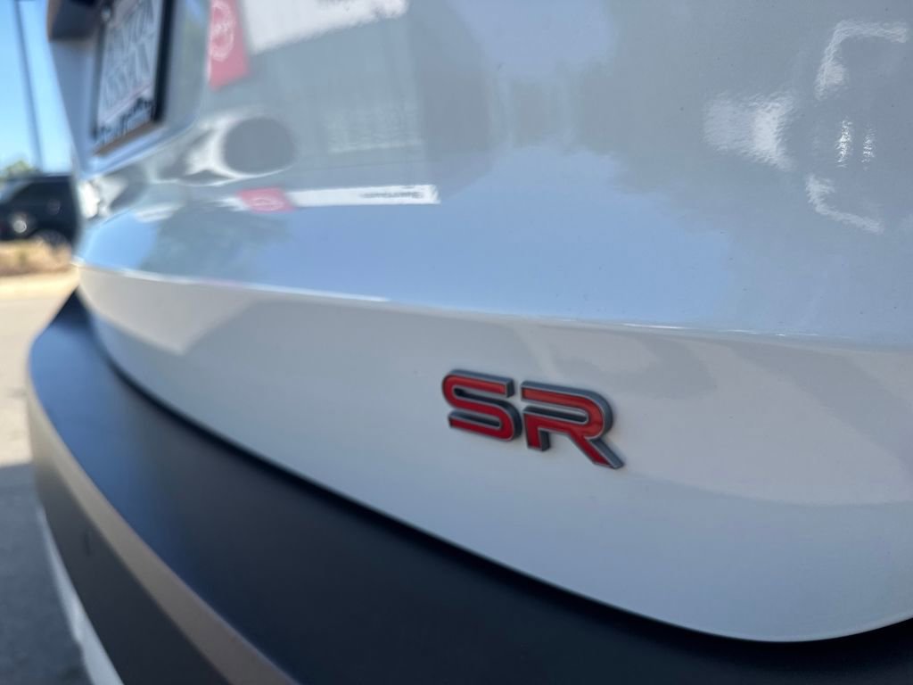 Used 2025 Nissan Kicks SR w/ SR Premium Package image 43