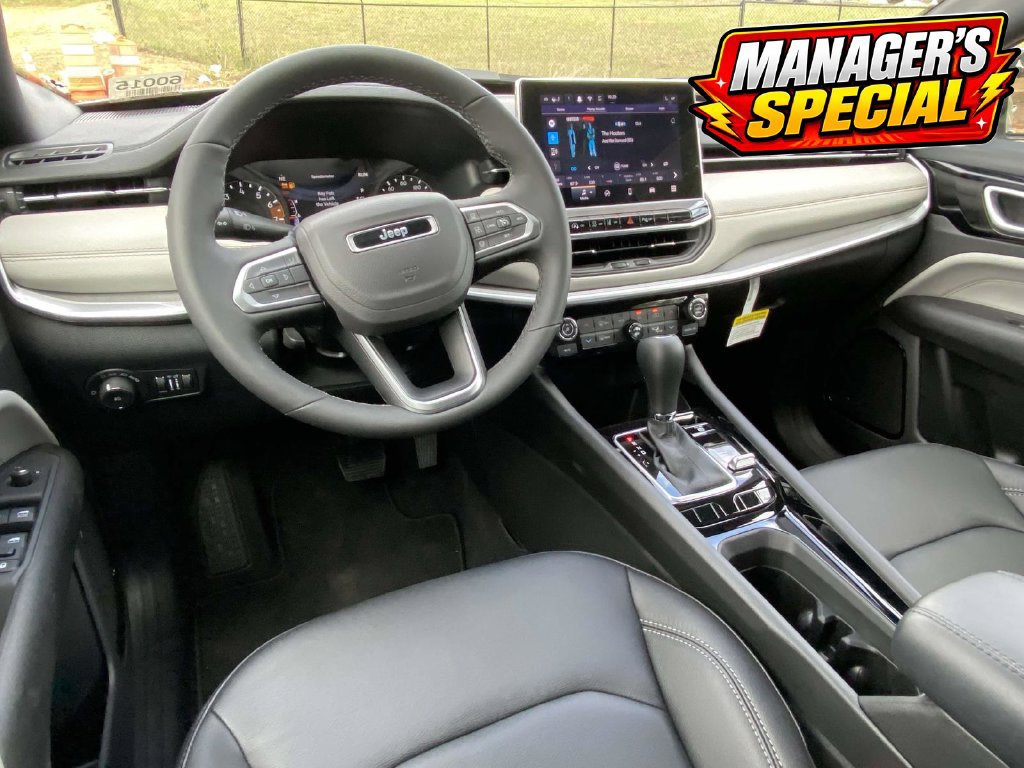 New 2026 Jeep Compass Limited AWD/4WD image 39