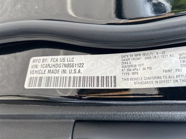 Certified 2022 Jeep Grand Cherokee Overland w/ Luxury Tech Group IV AWD/4WD image 40