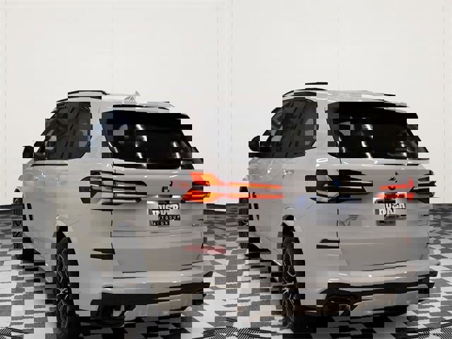 New 2026 BMW X5 xDrive40i w/ M Sport Package image 10