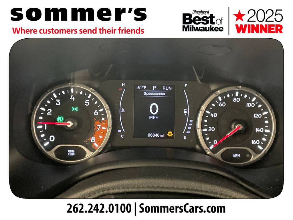 Used 2017 Jeep Renegade Latitude w/ Popular Equipment Group image 13