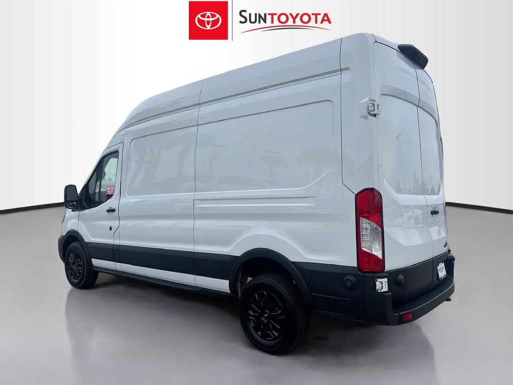 Used 2024 Ford Transit 250 148 High Roof w/ Load Area Protection Package RWD image 4