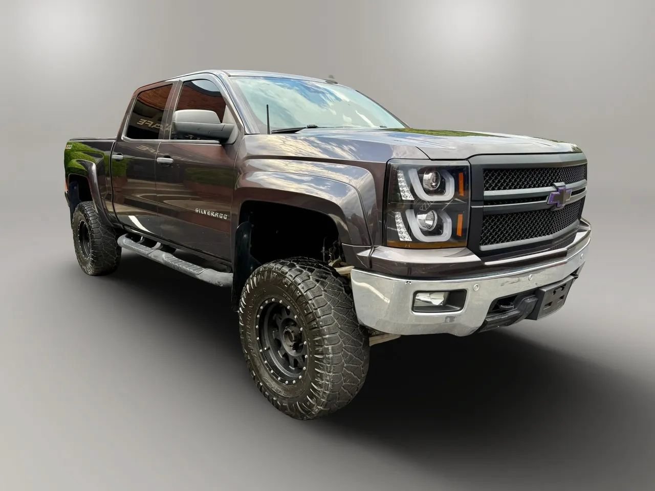 Used 2015 Chevrolet Silverado 1500 LTZ Z71 w/ LTZ Plus Package AWD/4WD image 7