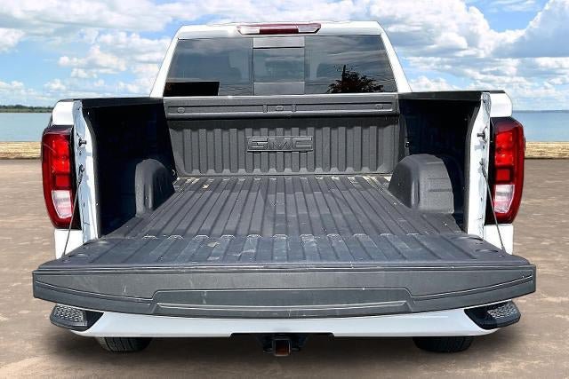 Used 2025 GMC Sierra 1500 Elevation w/ Elevation Premium Package AWD/4WD image 7