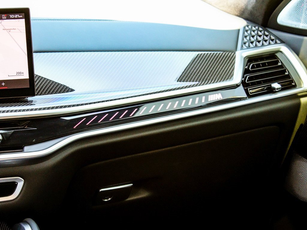 Used 2025 BMW X6 M Competition w/ Executive Package image 18