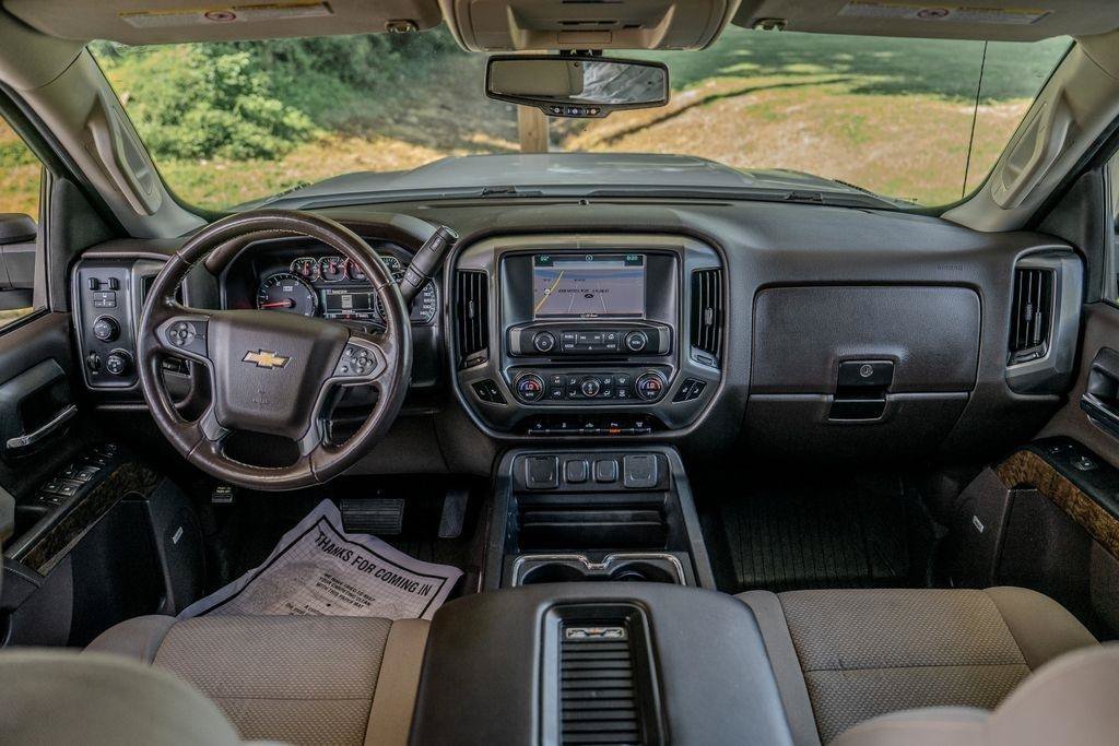 Used 2019 Chevrolet Silverado 3500 LT w/ LT Convenience Package AWD/4WD image 18