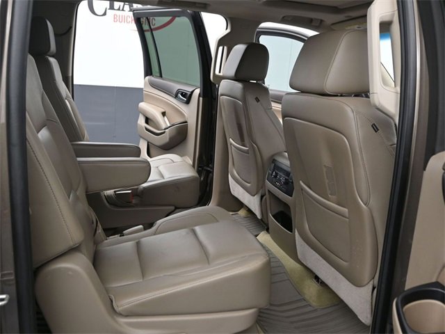 Used 2016 GMC Yukon XL SLT w/ Open Road Package image 18