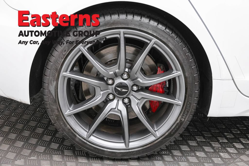 Used 2025 Genesis G70 2.5T RWD image 31