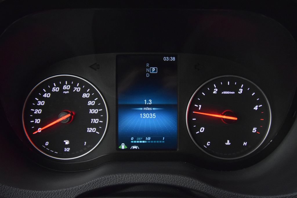 Used 2024 Mercedes-Benz Sprinter 2500 image 19