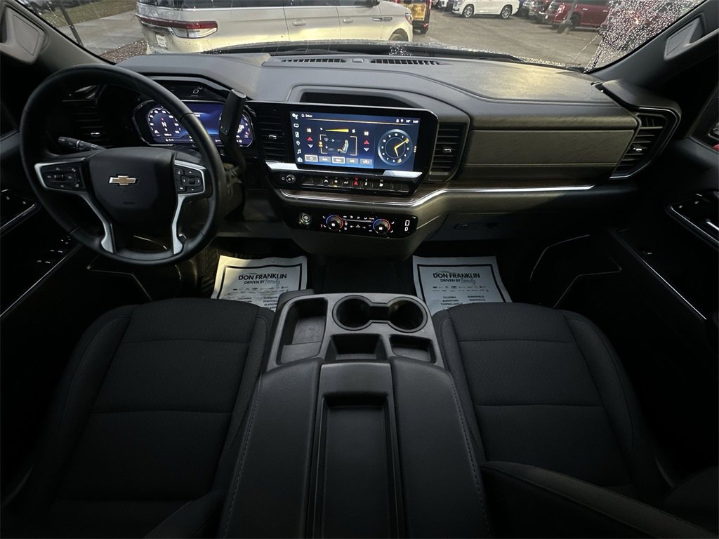 Used 2024 Chevrolet Silverado 1500 LT image 20