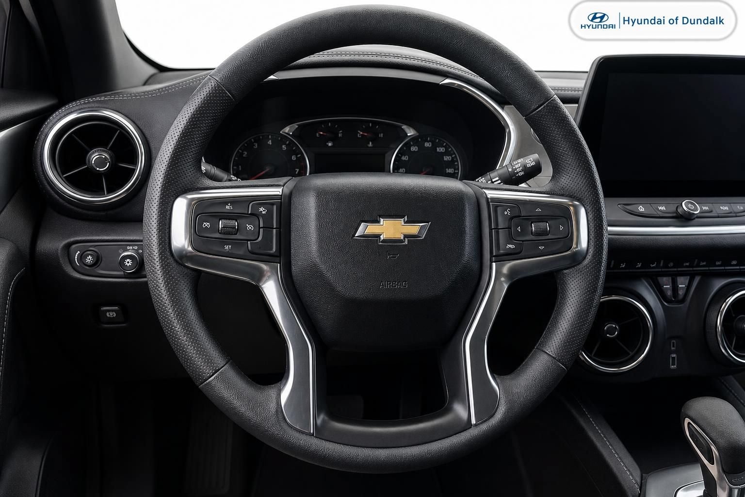 Used 2026 Chevrolet Blazer LT FWD image 9