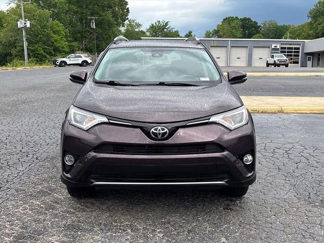 Used 2017 Toyota RAV4 XLE FWD image 2