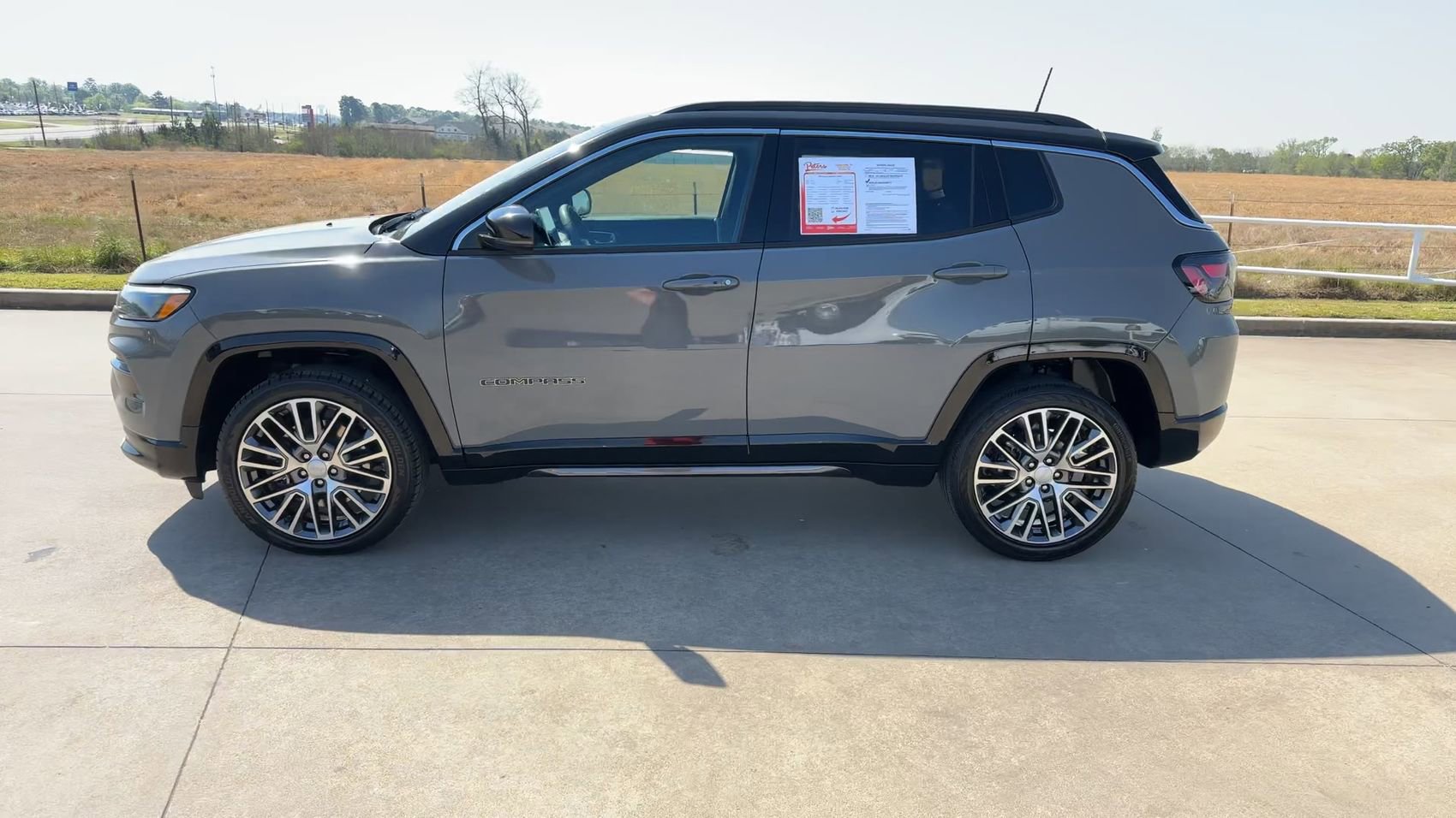 Used 2024 Jeep Compass Limited w/ Elite Group image 6