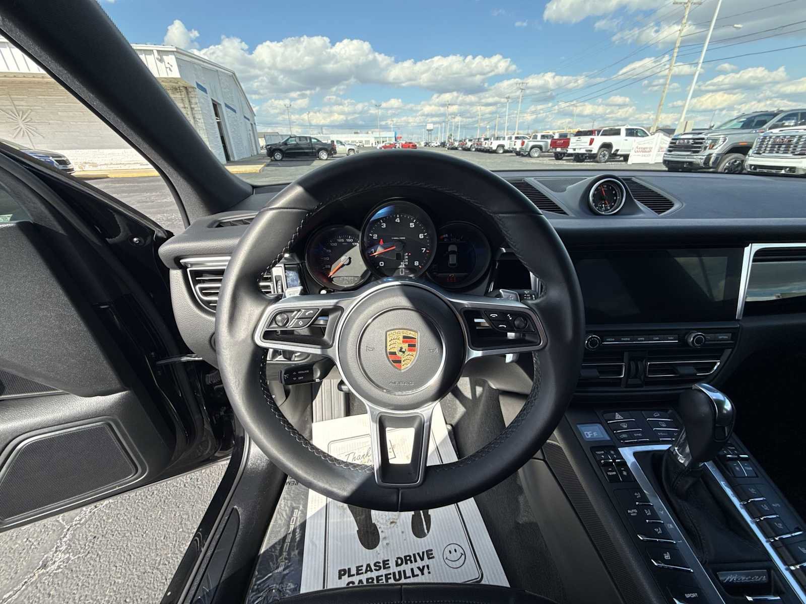 Used 2021 Porsche Macan AWD/4WD image 11