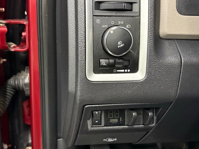 Used 2011 RAM 3500 Big Horn AWD/4WD image 13