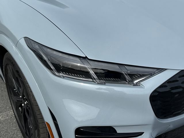 Used 2025 Ford Mustang Mach-E GT AWD/4WD image 12