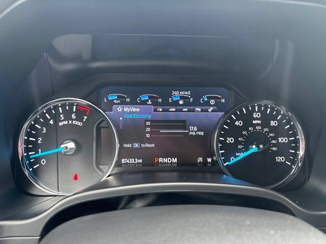 Used 2020 Ford Expedition Max XLT w/ Equipment Group 202A AWD/4WD image 25