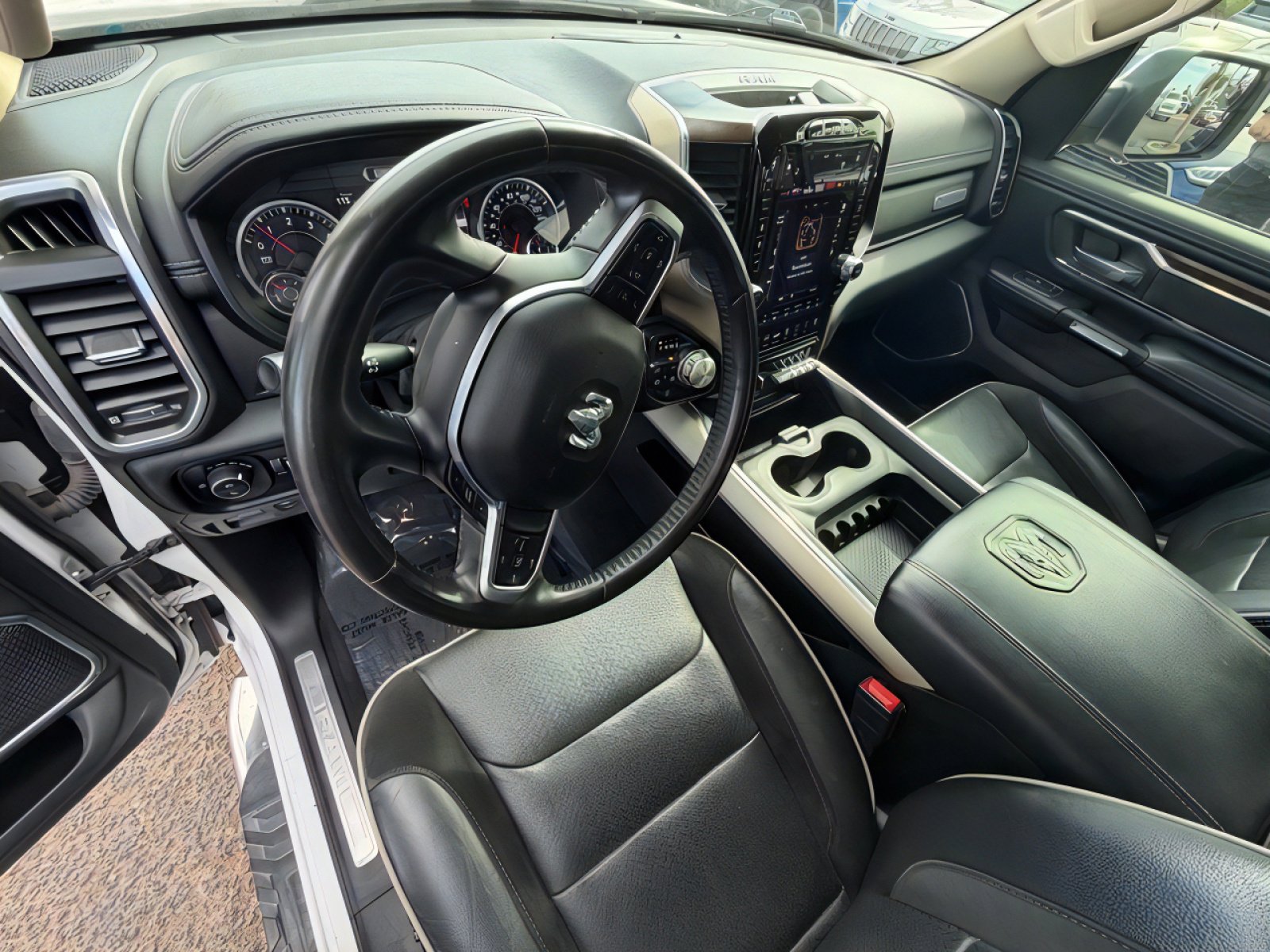 Used 2021 RAM 1500 Laramie image 15