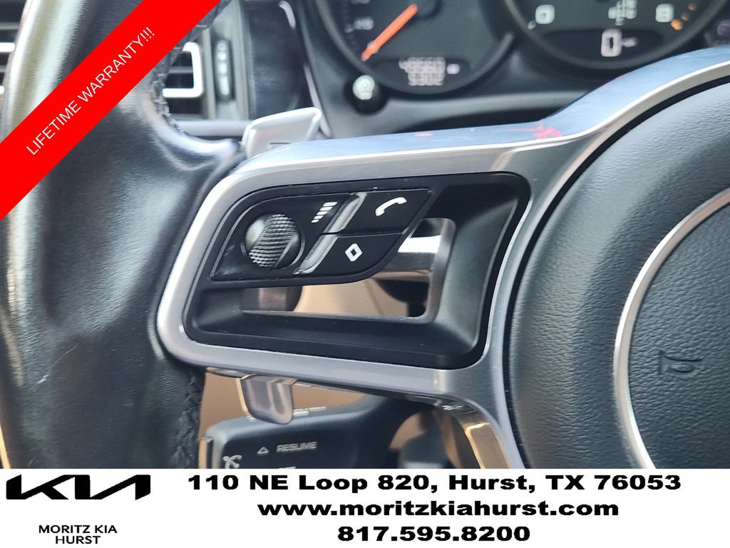 Used 2021 Porsche Macan AWD/4WD image 27