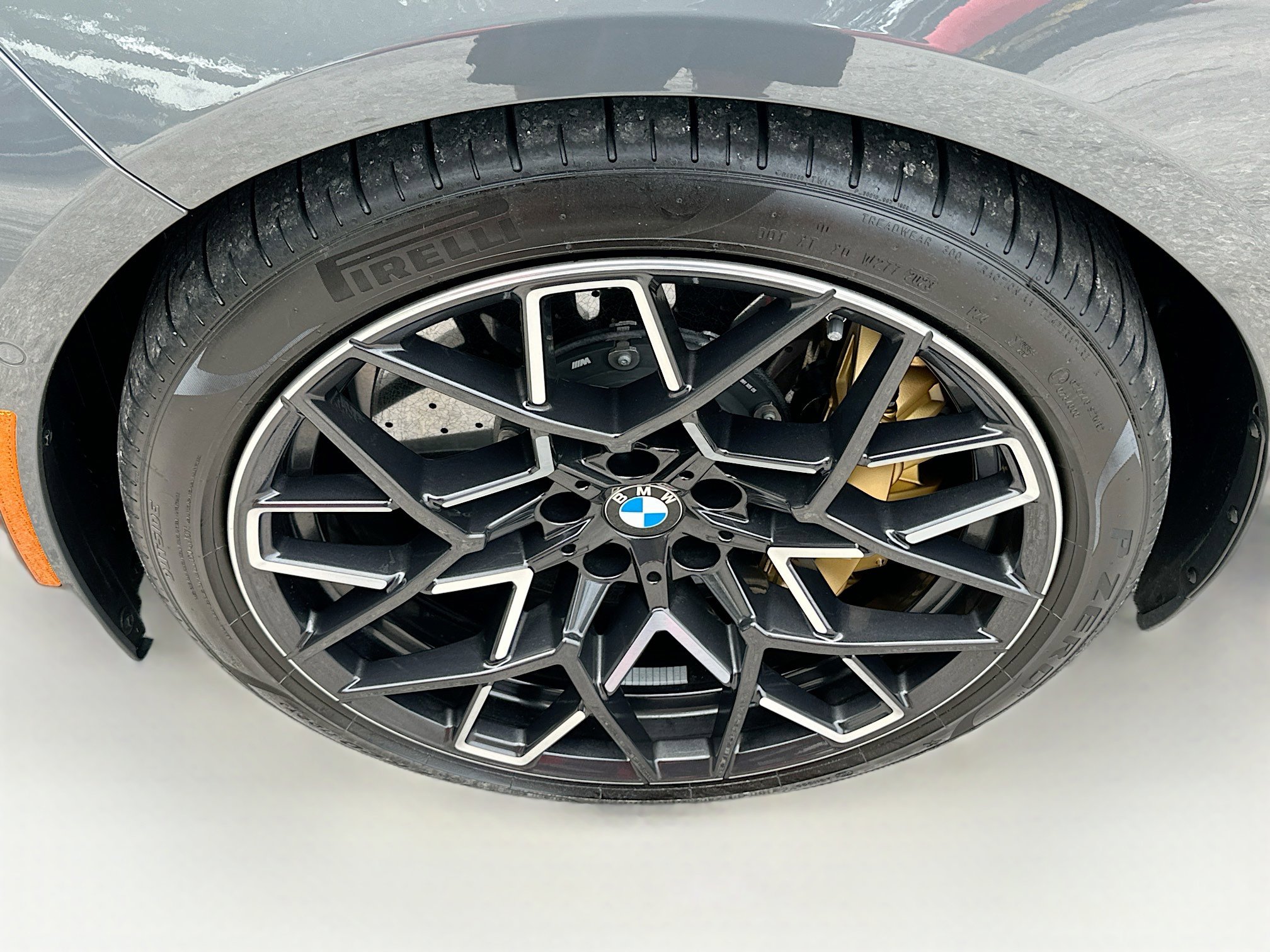 Used 2024 BMW M8 Competition w/ M Carbon Exterior Package AWD/4WD image 32