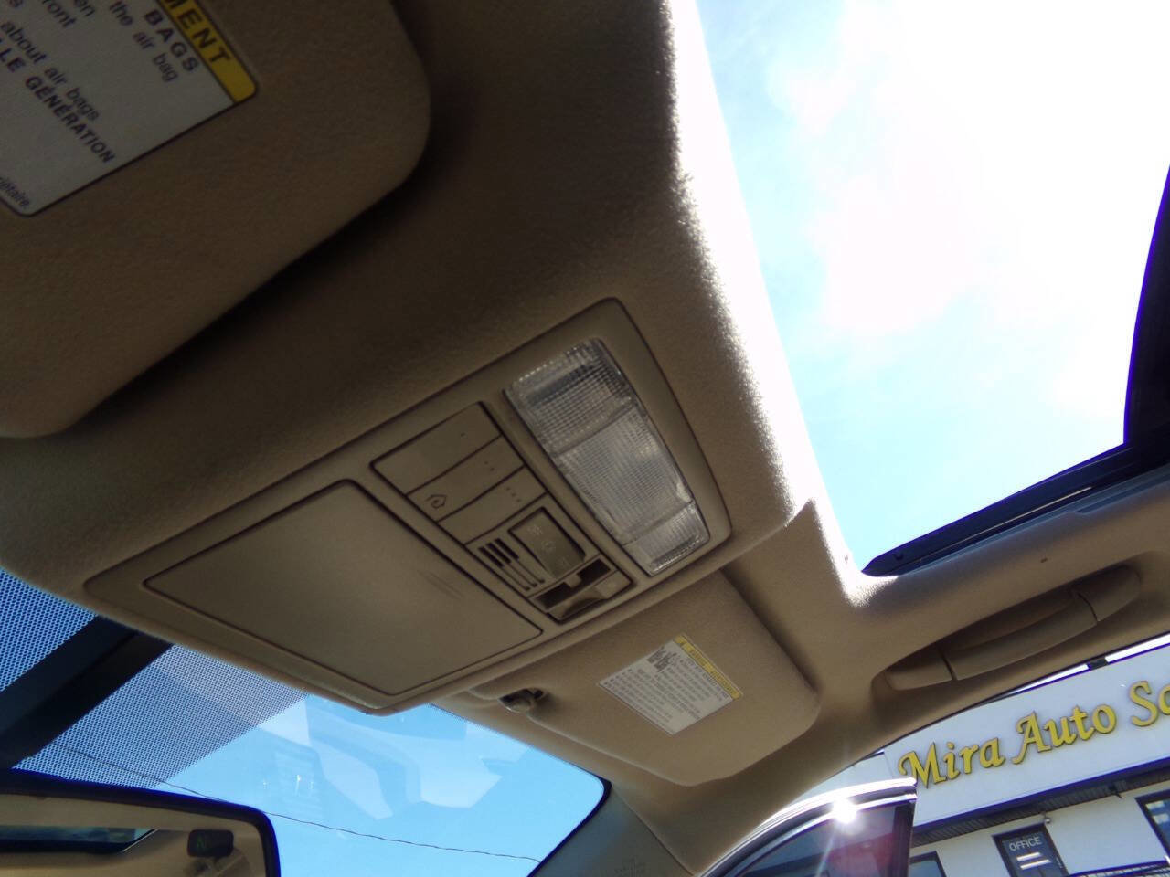 Used 2015 Toyota Venza Limited AWD/4WD image 29