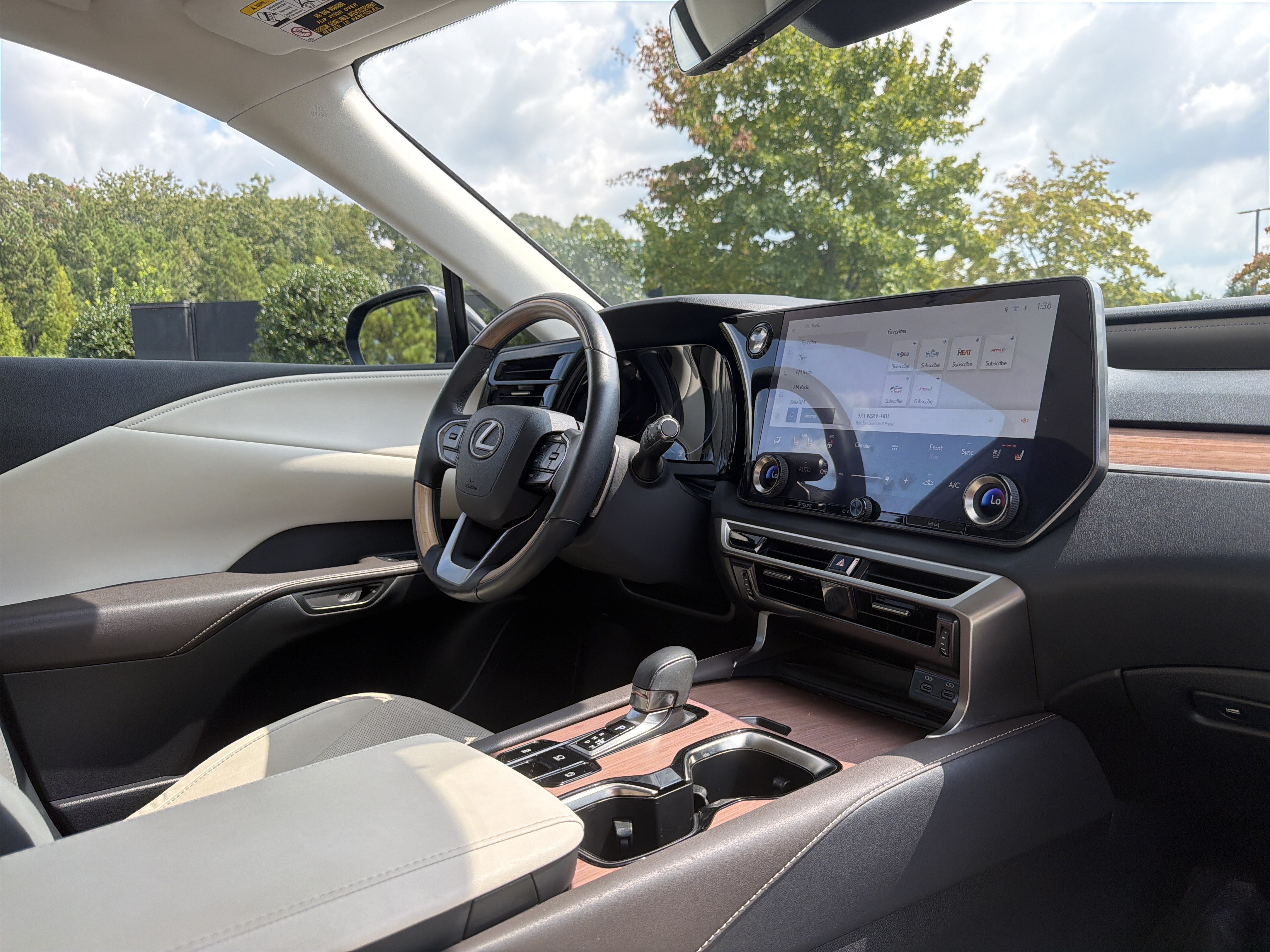 Used 2024 Lexus RX 350 Premium w/ Cold Area Package FWD image 6